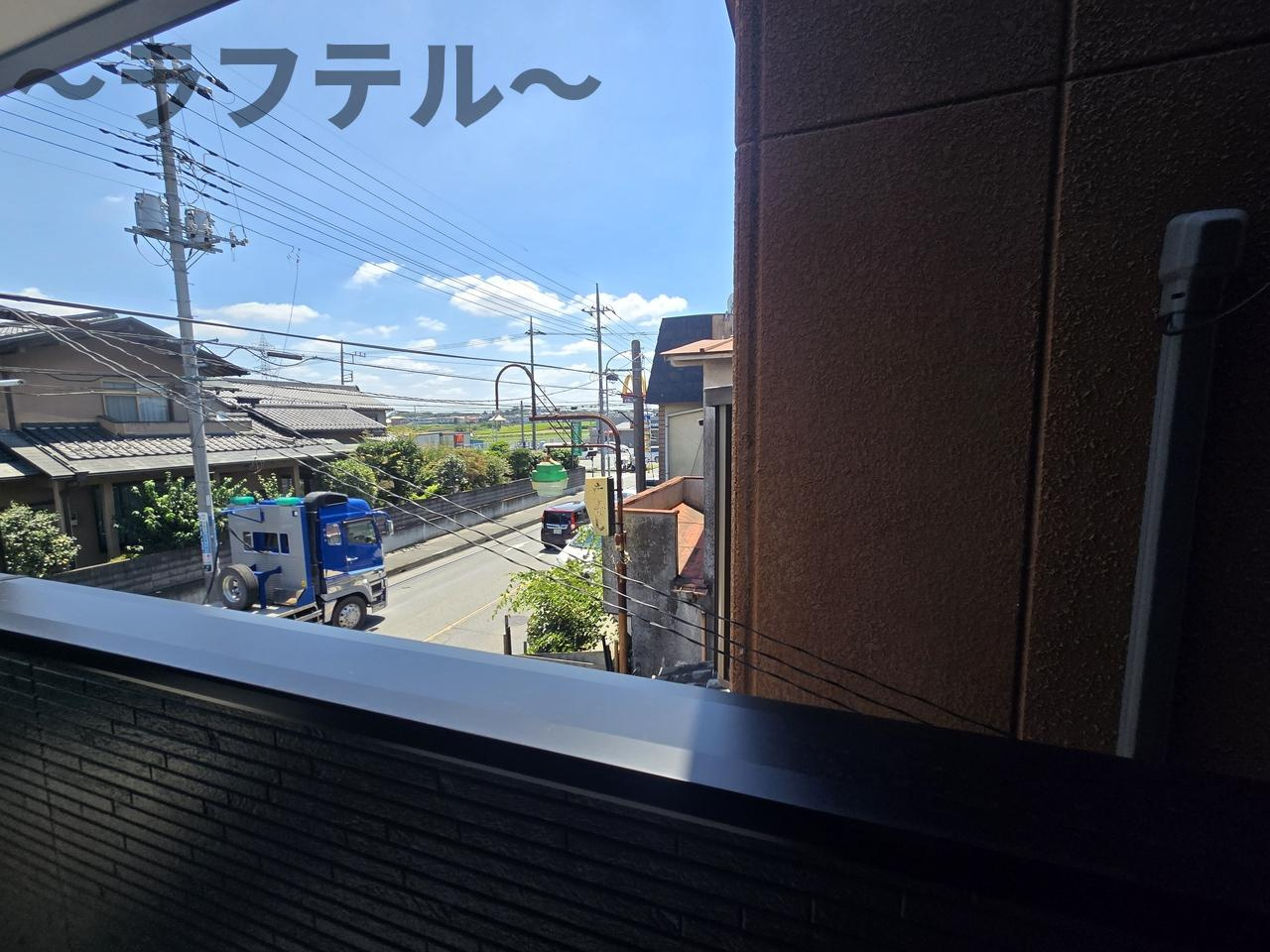 街角と休日のフェリーチェの展望|別部屋イメージ写真