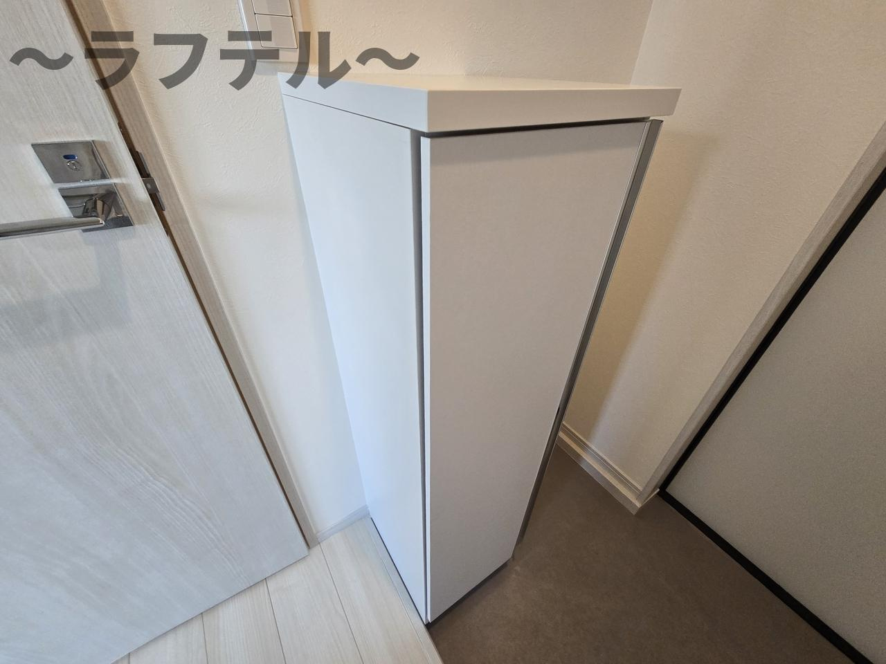 街角と休日のフェリーチェの設備|別部屋イメージ写真
