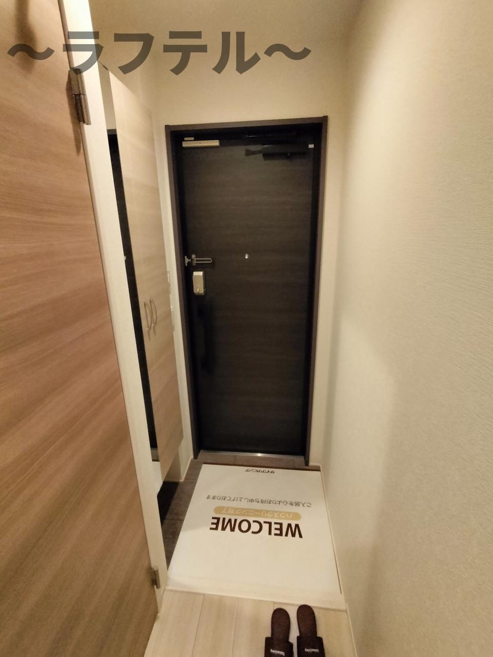 ウィングランデの玄関