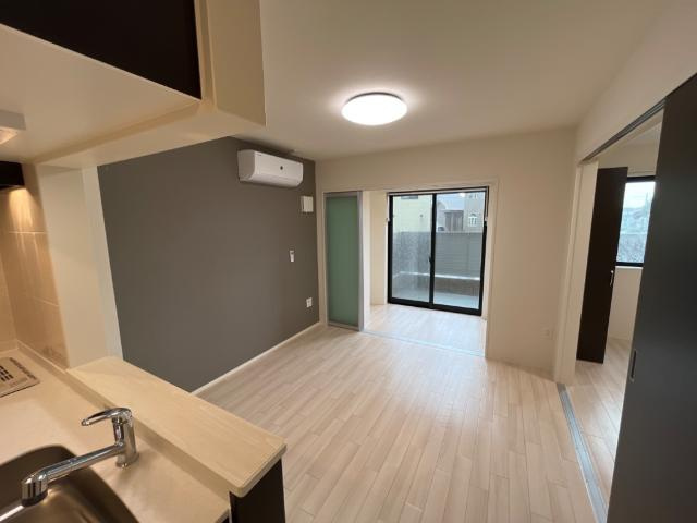 （仮称）葛城市南道穂新築アパートの居間・リビング|リビング（イメージ）