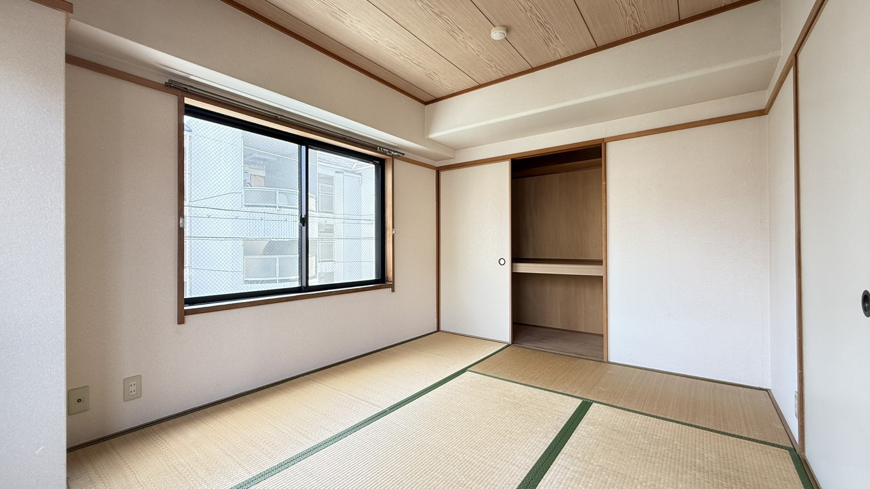 マジェスティ御影の和室