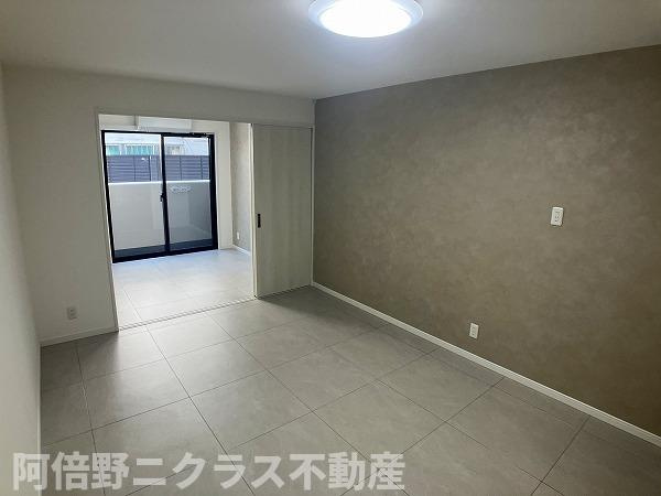 GRAND STEADY西田辺 の居間・リビング