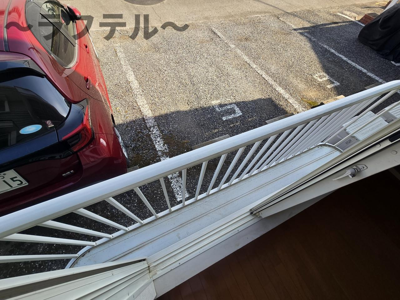 フラワーガーデンＡ棟のバルコニー|別部屋イメージ写真