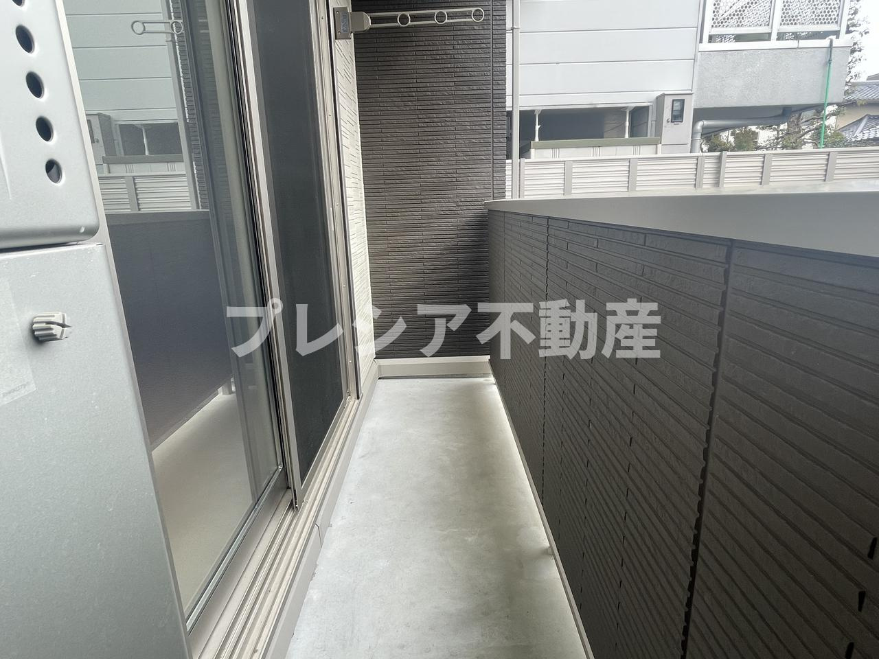 チェーン・パレス上甲子園のバルコニー