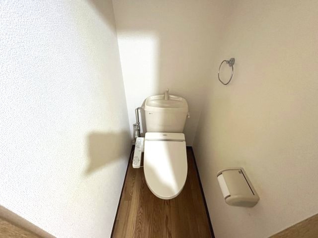 ソレイユ並木のトイレ|※別号室参考写真