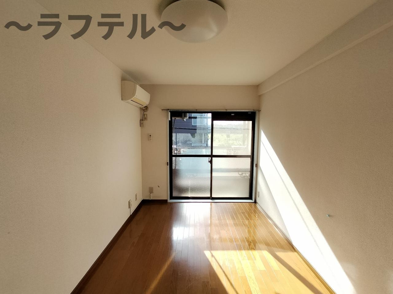 所沢市小手指町２丁目の賃貸マンションの洋室