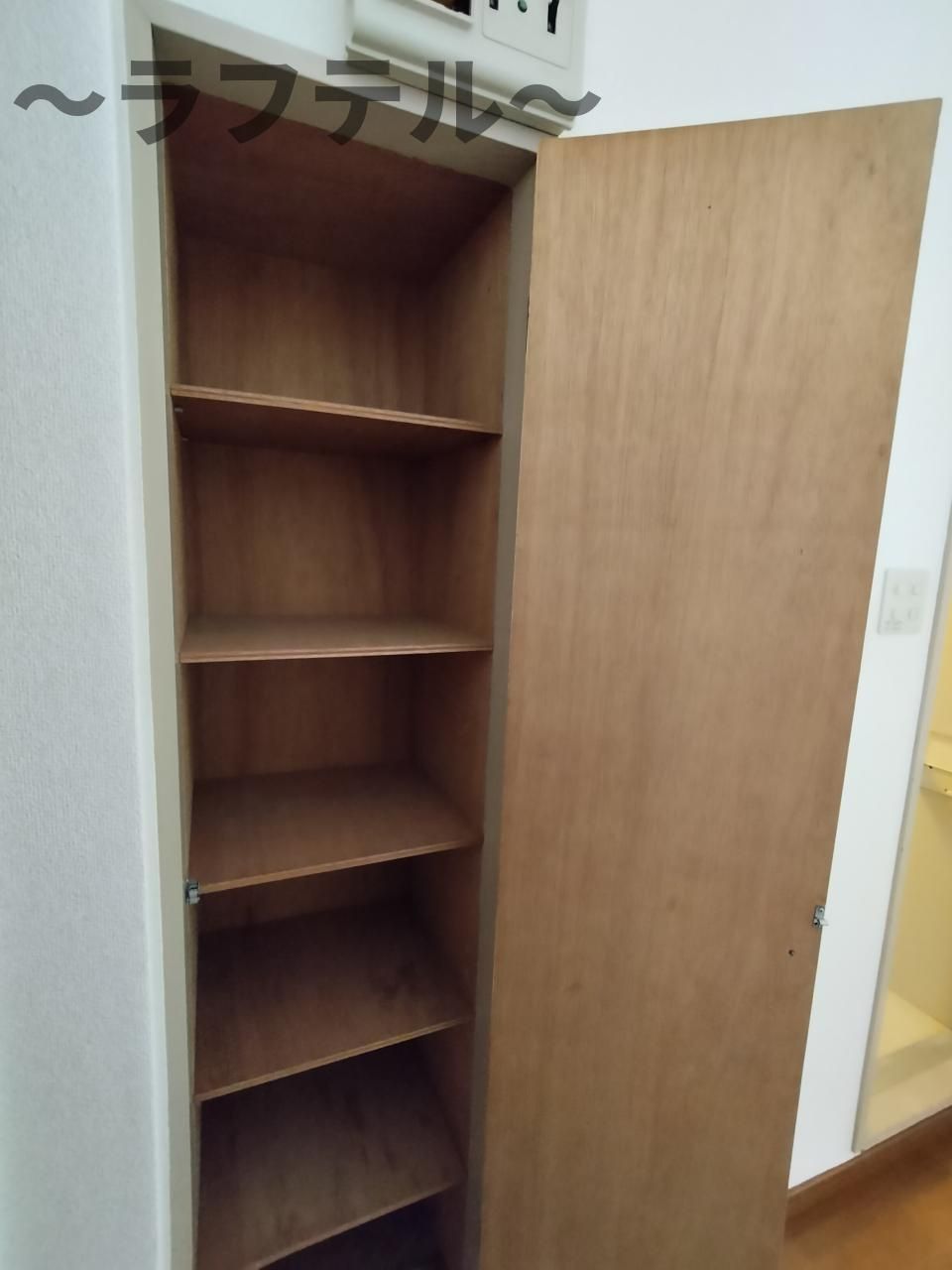 所沢市小手指町２丁目の賃貸マンションの収納