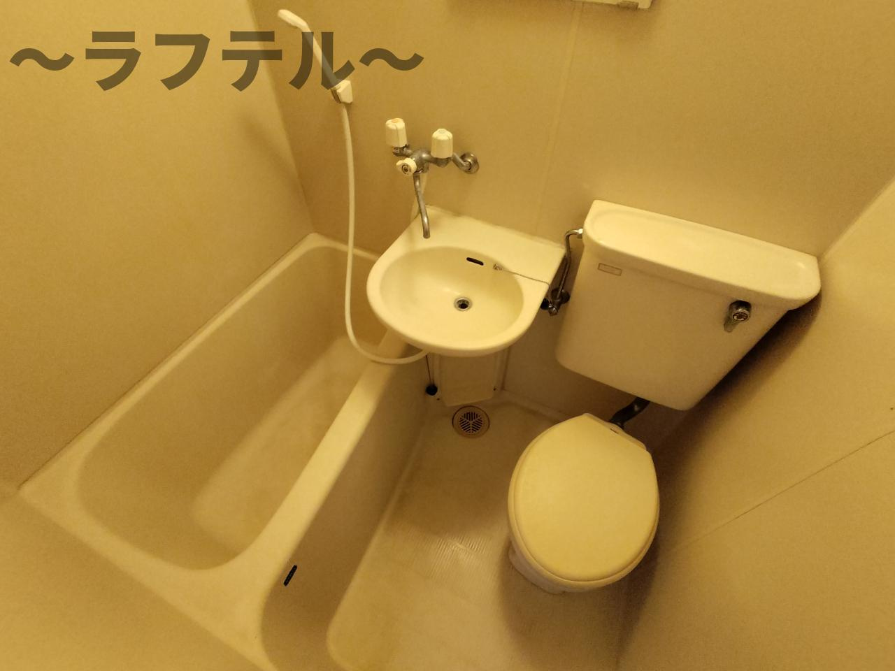 所沢市小手指町２丁目の賃貸マンションの浴室