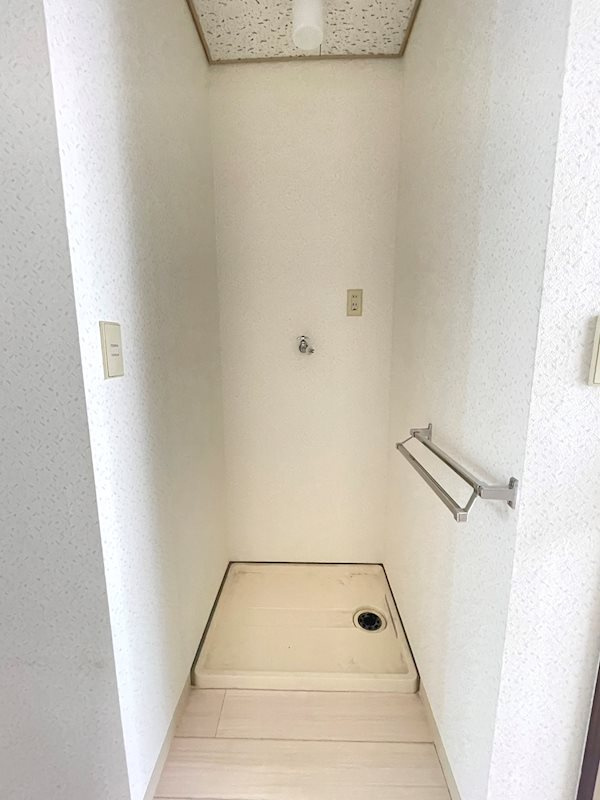 神戸市東灘区住吉宮町３丁目のマンションの洗面所