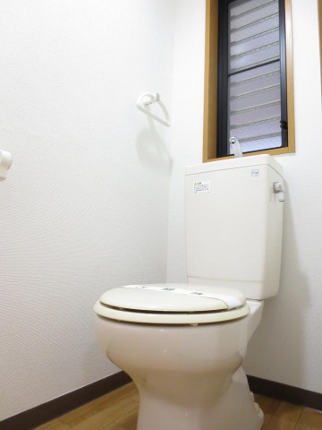 ラフィナートMのトイレ|清潔感のあるトイレです