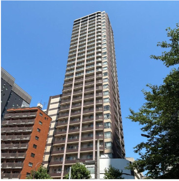 パークキューブ愛宕山タワーの外観