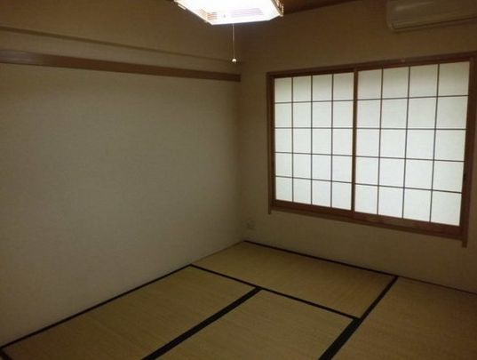 西川口朝日マンションの和室