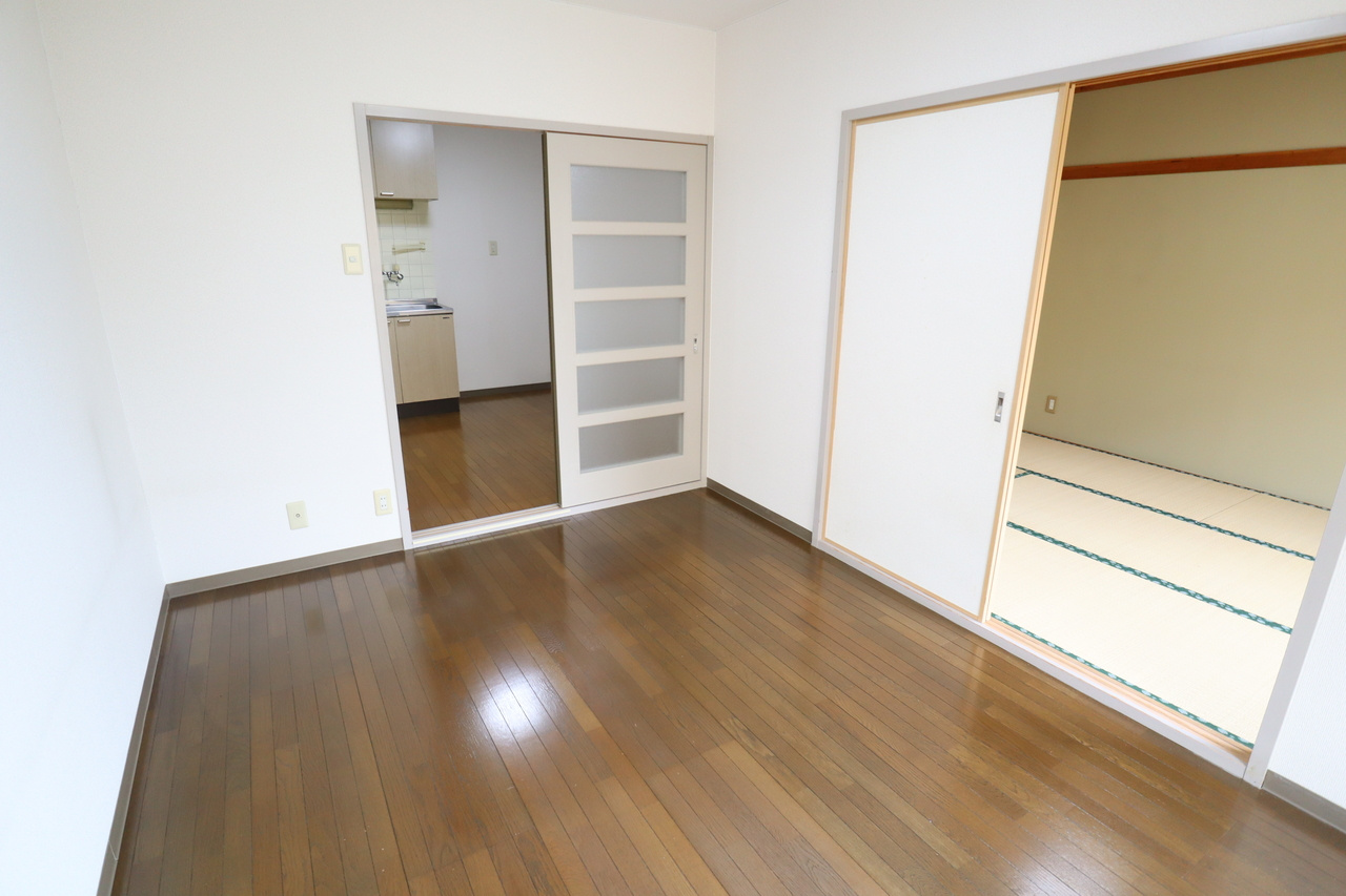 ｉマンション２号館の洋室