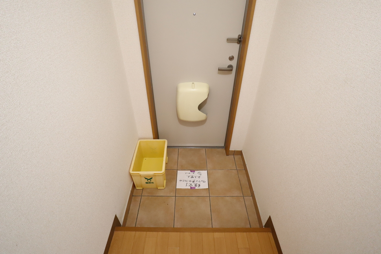 アーバンライフ新賀Ⅱの玄関