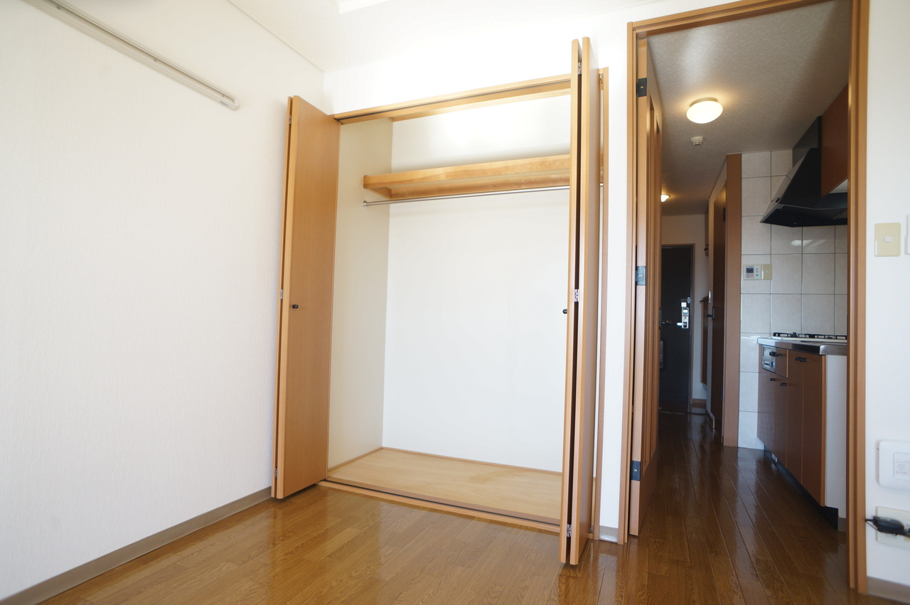 ＷＩＮＧ　ＨＯＵＳＥ　（ウイング　ハウス）の収納