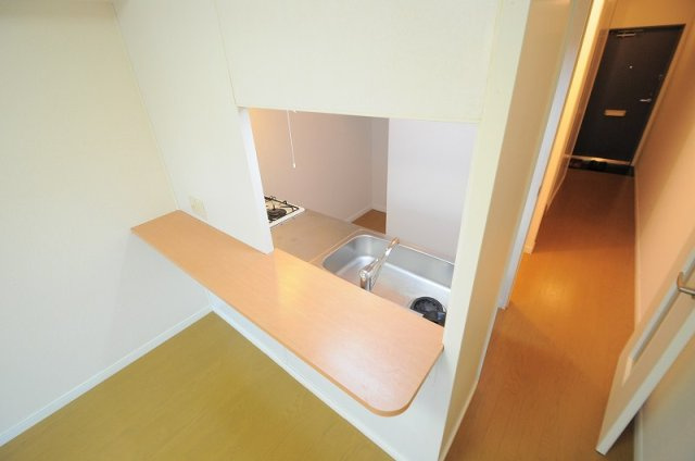 レオパレス翔（ショウ）のキッチン|お部屋によって設備が異なる場合がございます