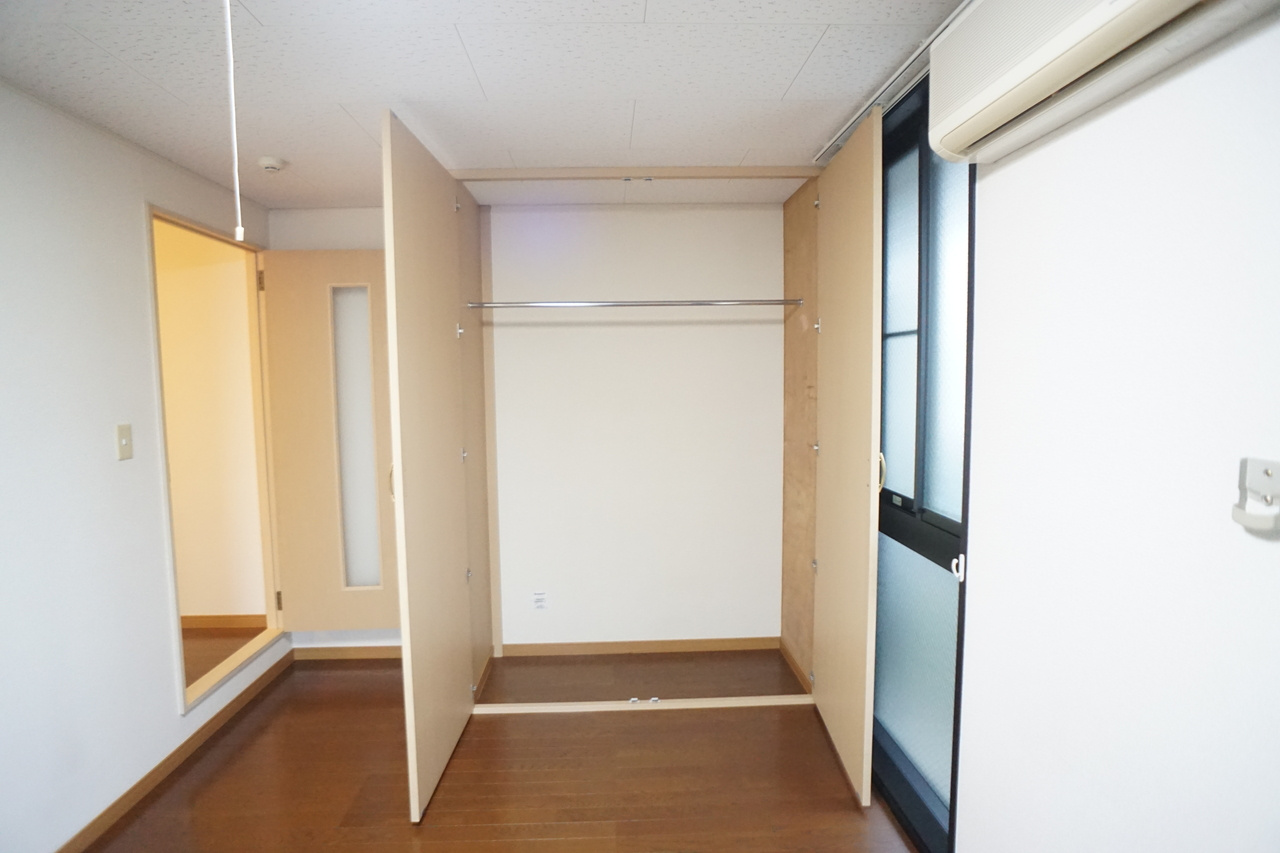 レオパレス大陽壱番館の収納