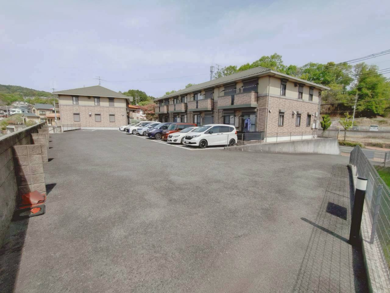グリーンヴィレッジあいＢ棟の駐車場
