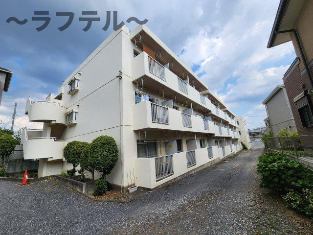 狭山市祇園のアパートの外観
