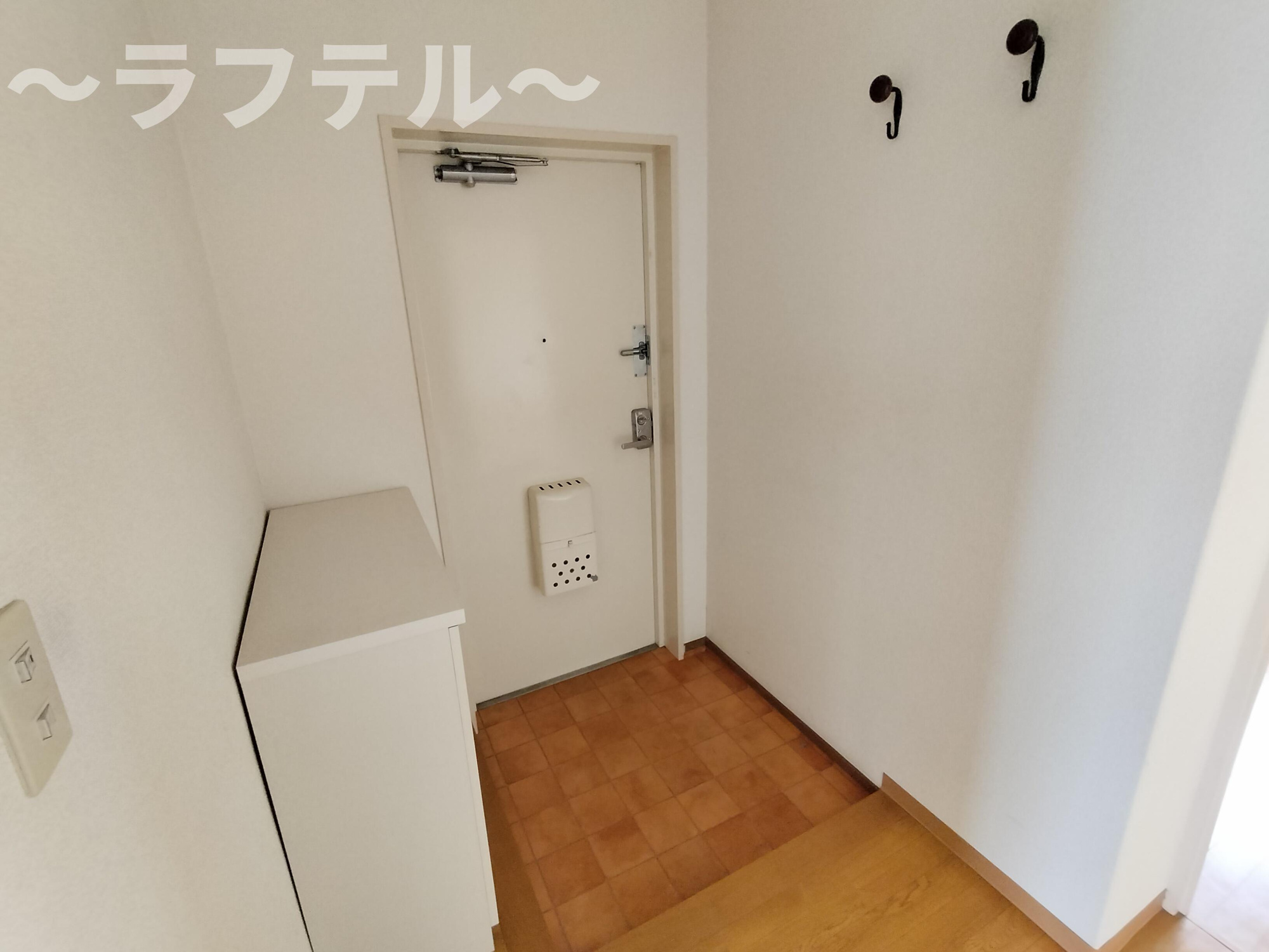 コーポレート美原Ⅰの玄関