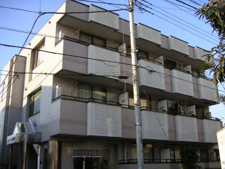 スパックス南浦和の外観