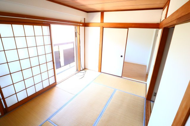 富士マンションの和室