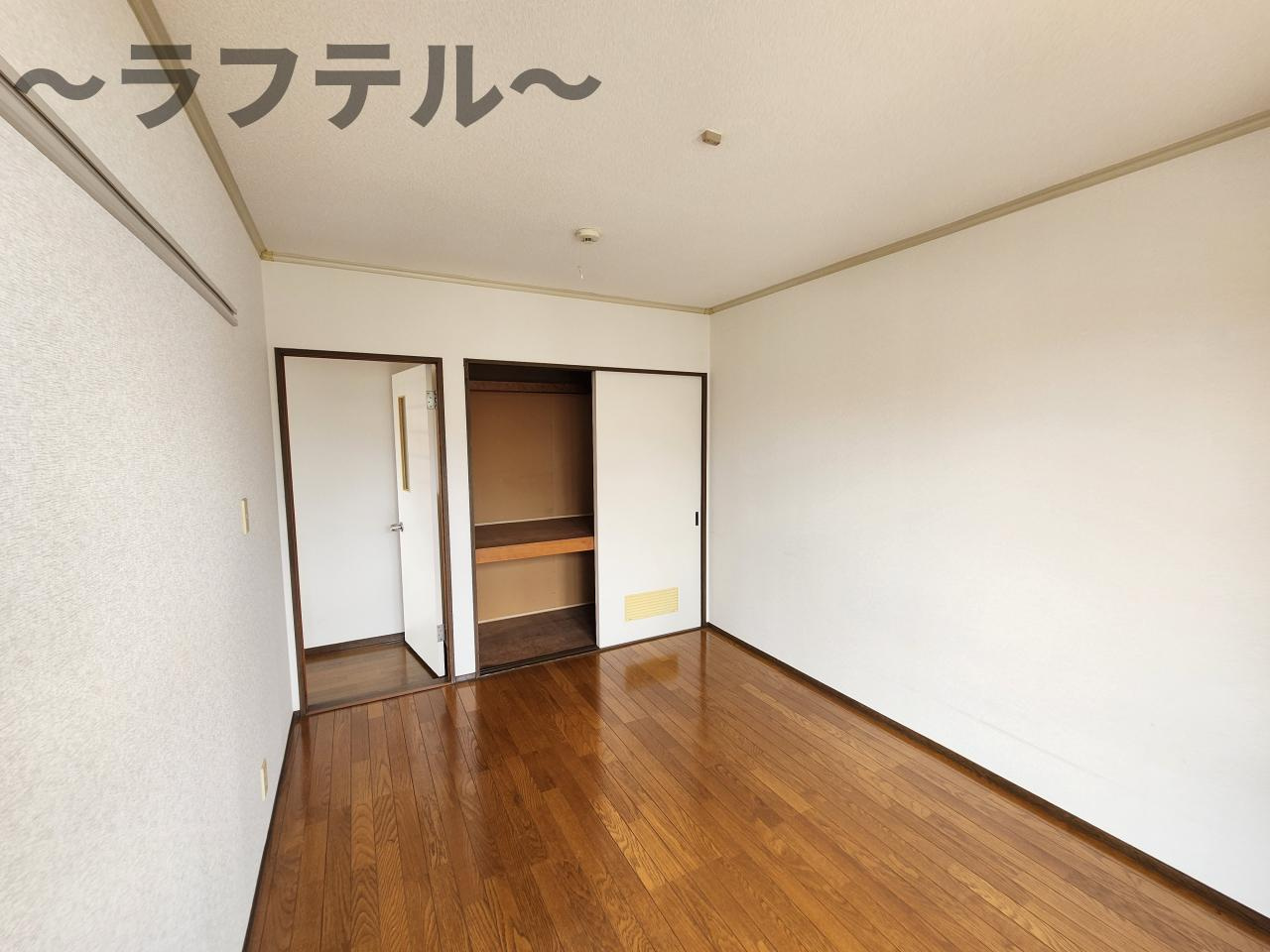 グランカーサA棟の寝室