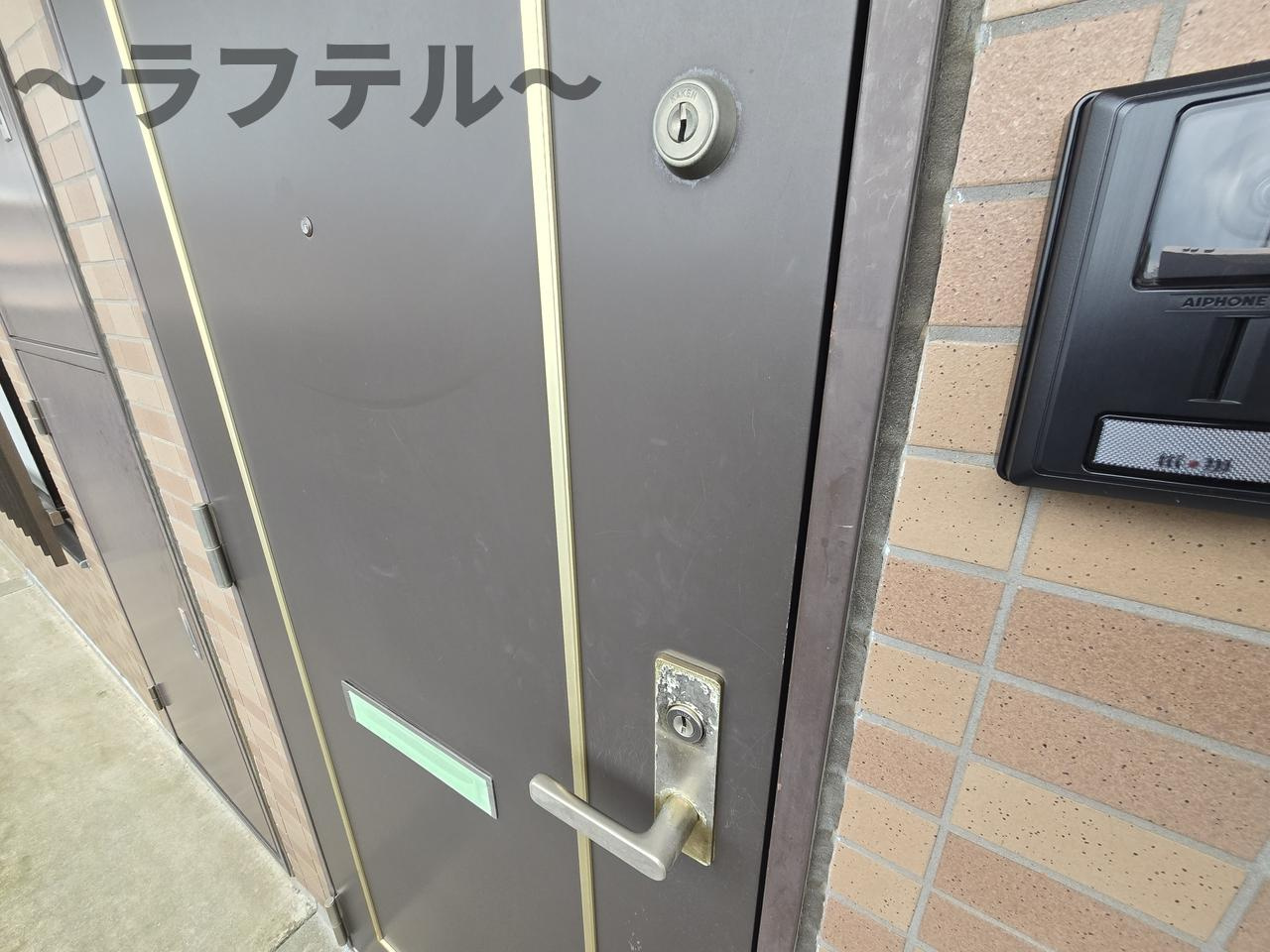 グランドールヤマトの玄関