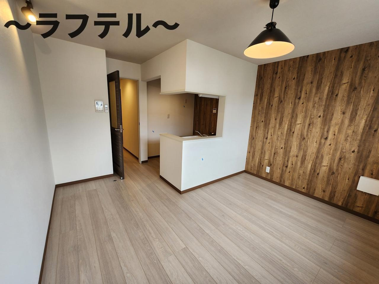 所沢市東町のアパートの居間・リビング