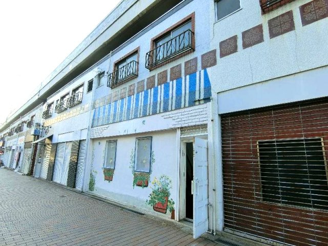 ピアザ神戸Ⅲの外観|外観は落ち着いています