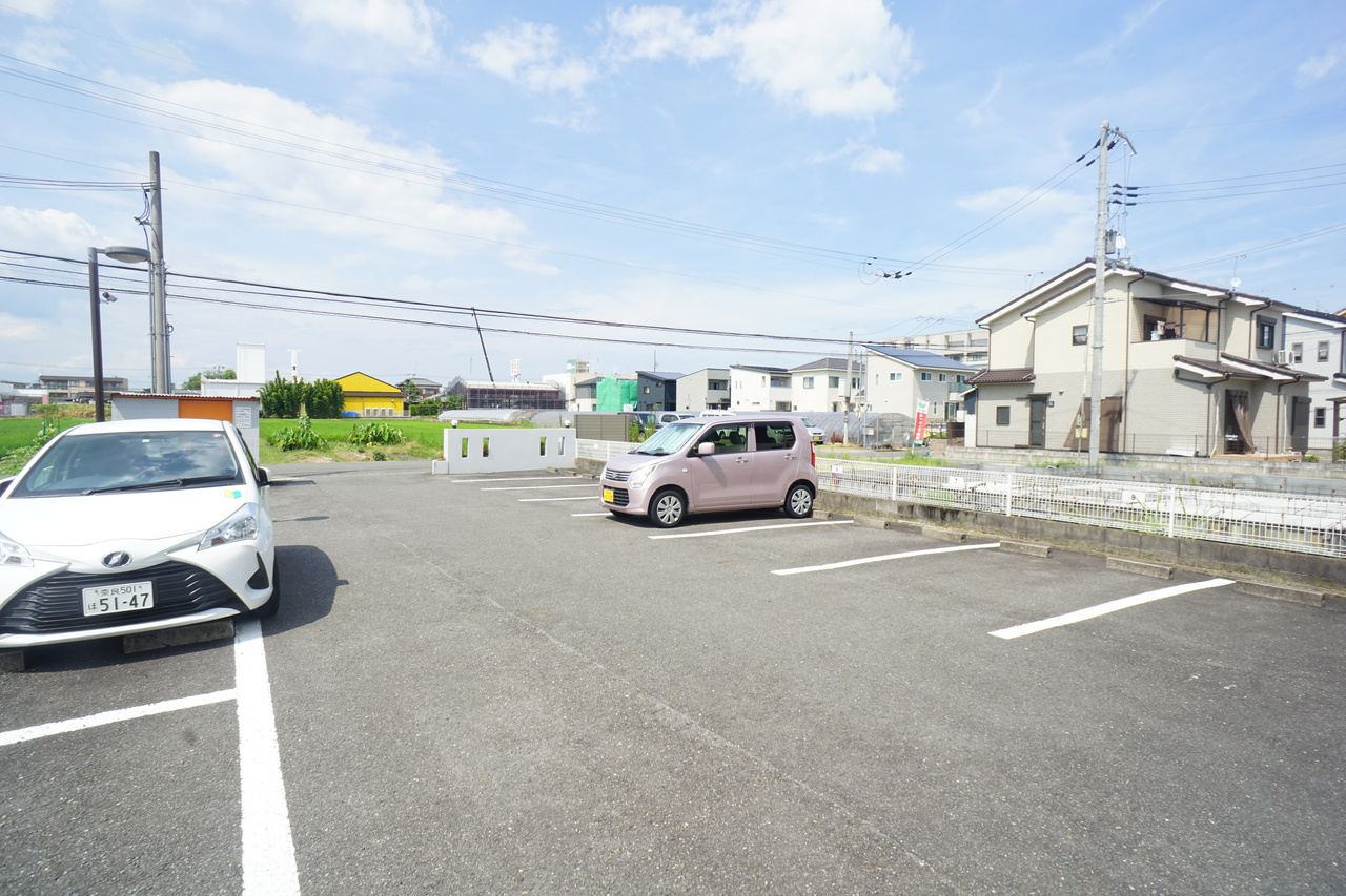 スタジオＭの駐車場