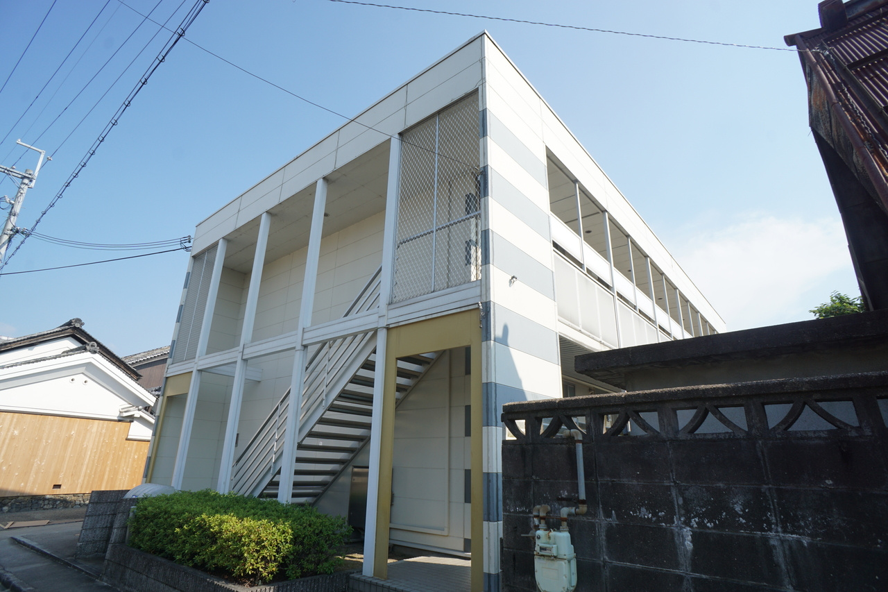 レオパレス大陽参番館（タイヨウサンバンカン）の駐車場