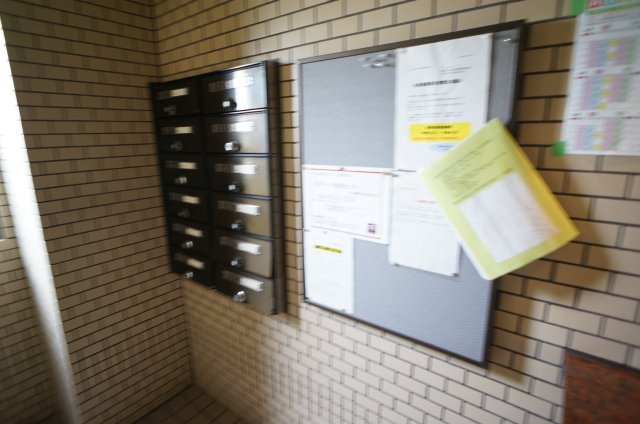 フォルムあやめ池のエントランス