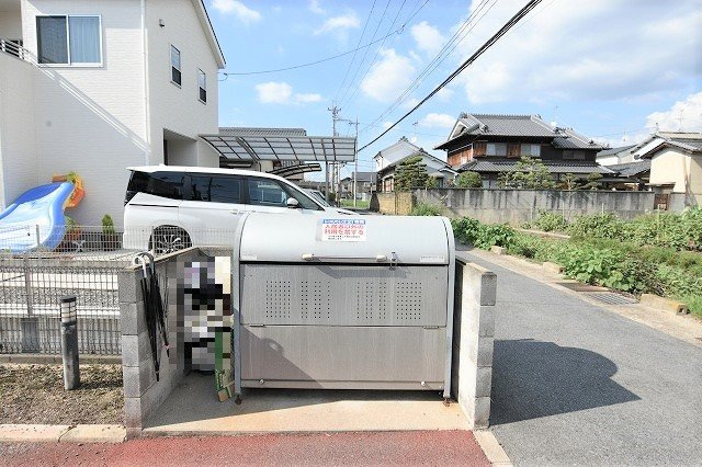 レオパレスＬｉｎｄｅｎのその他|ゴミ置き場