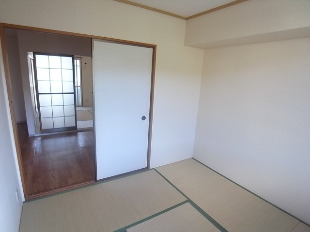 La Lumiere田原台の和室