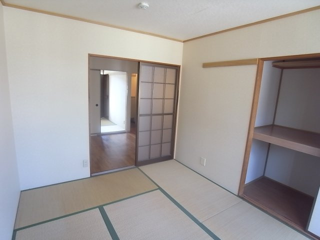 La Lumiere田原台の和室