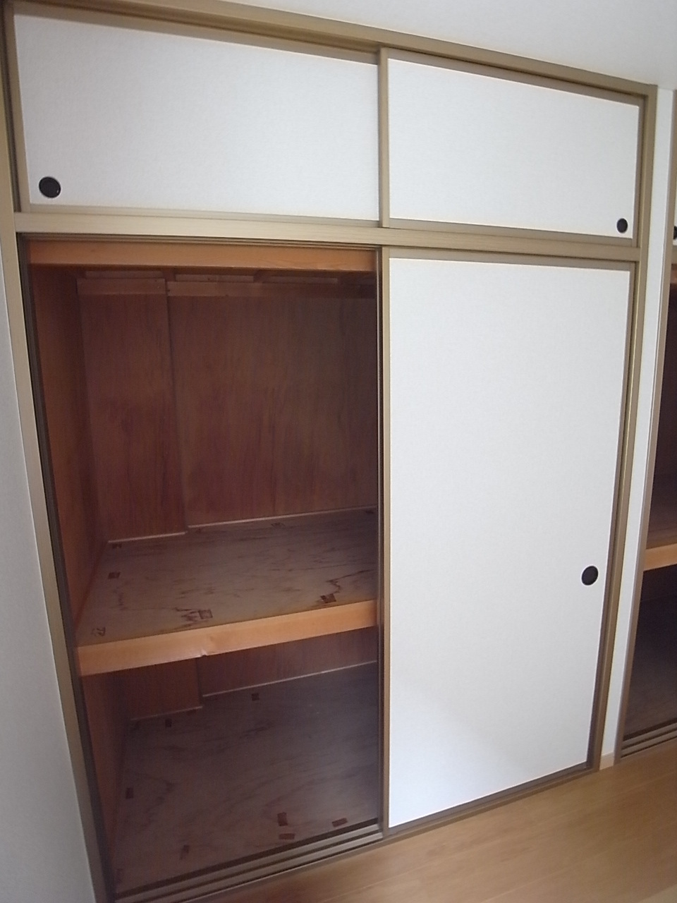 ラフィーネ生駒の収納