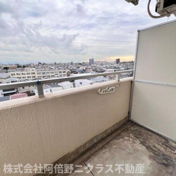 シーダー針中野のバルコニー