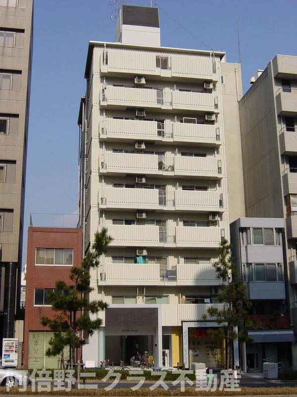 ルプリーズ天王寺 のエントランス