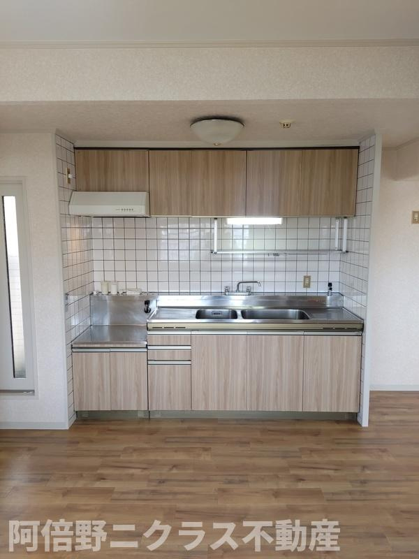 ルプリーズ天王寺 のキッチン