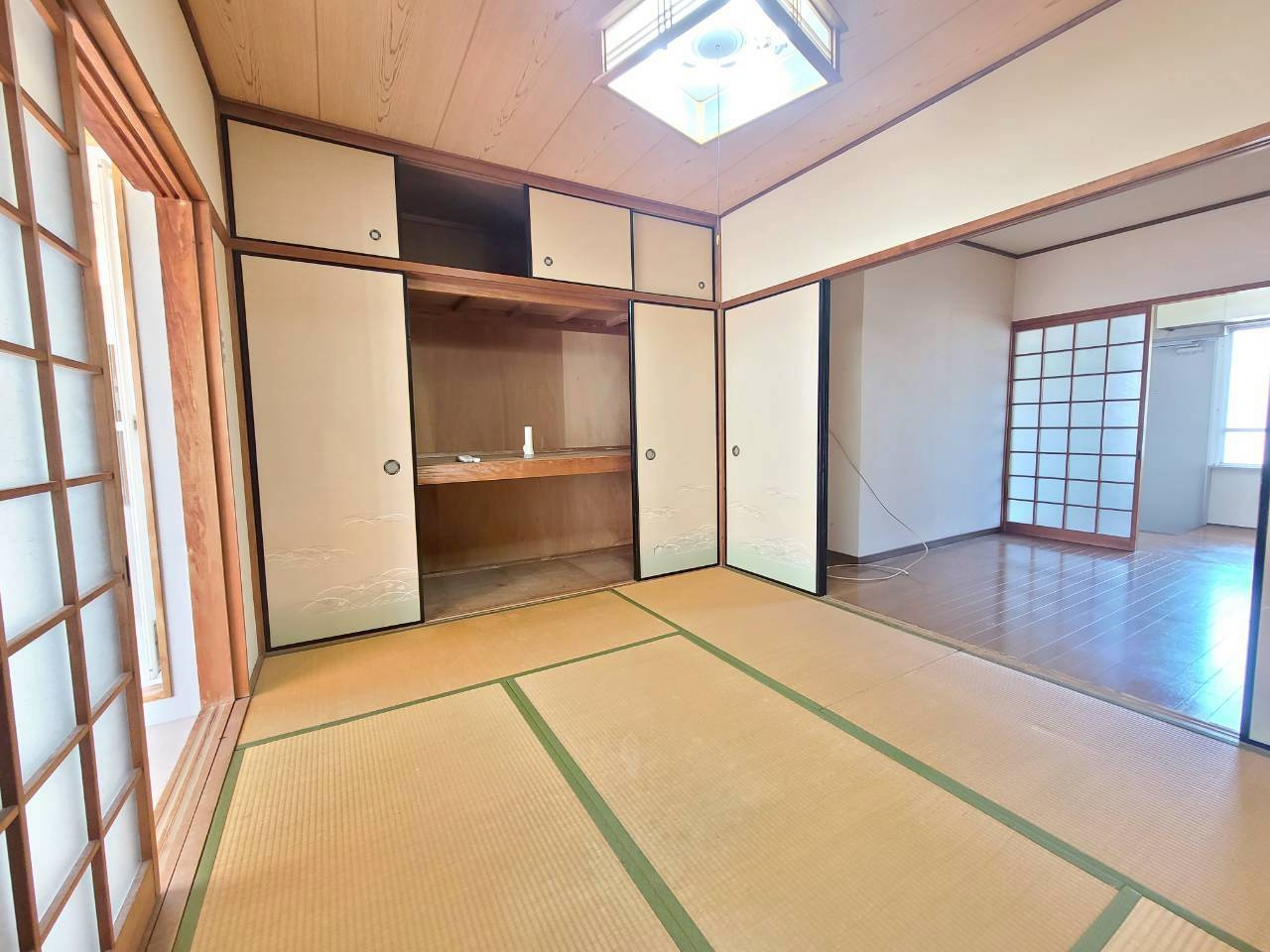 グランコート西大寺２番館の和室