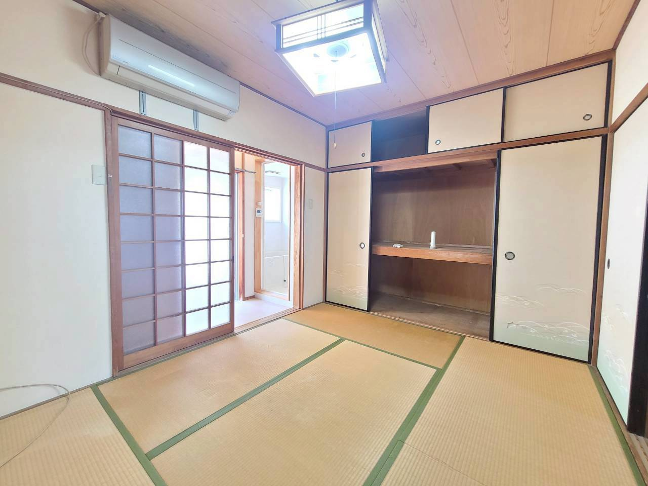 グランコート西大寺２番館の和室
