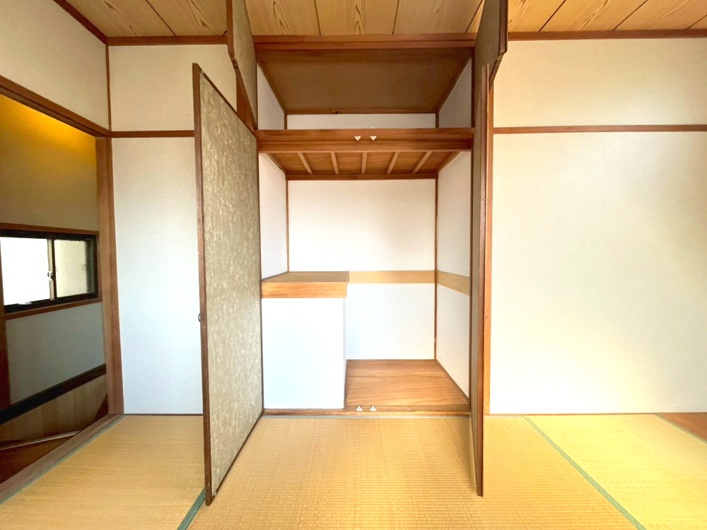 須磨寺町4丁目貸戸建の収納|便利な収納スペースです