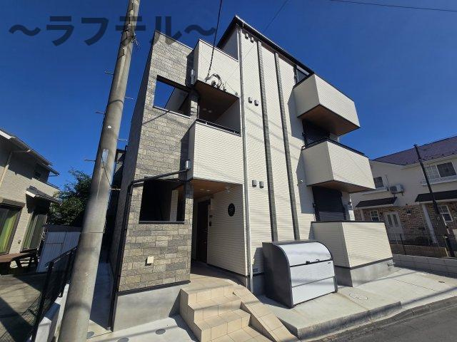 OP-TION GIONの外観