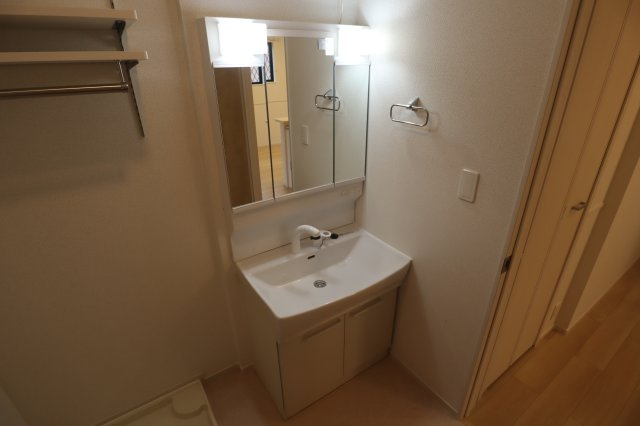 エヴァ　グリーン　ヴィラⅡの洗面所