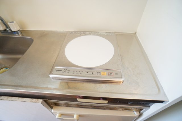 アミティ西大寺Ｐー８のキッチン