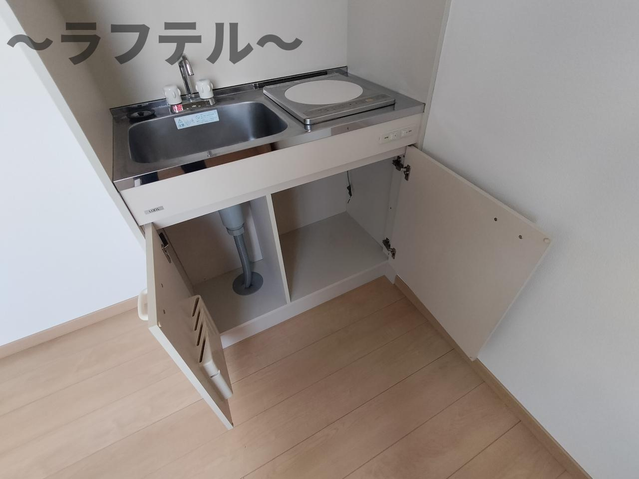 所沢市西新井町のアパートのキッチン