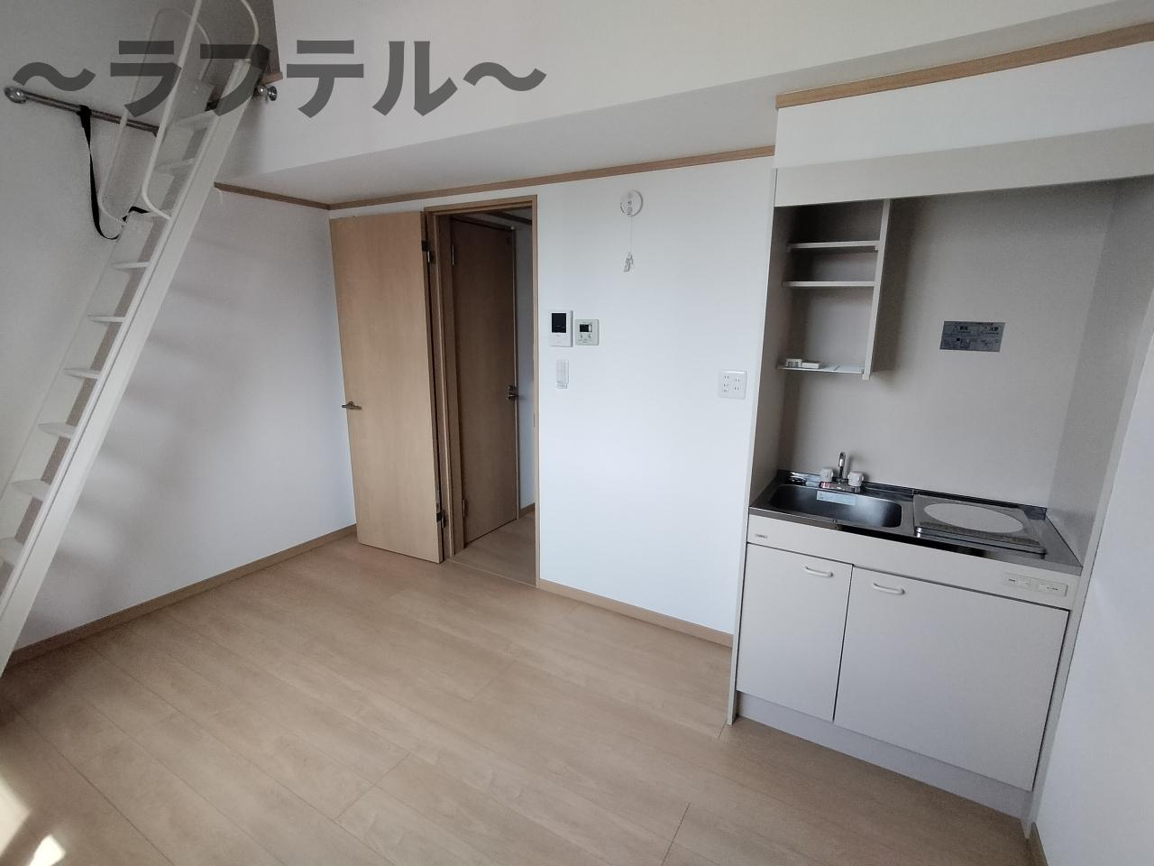 所沢市西新井町のアパートの居間・リビング