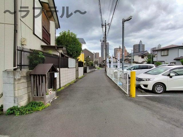 所沢市西新井町のアパートの周辺