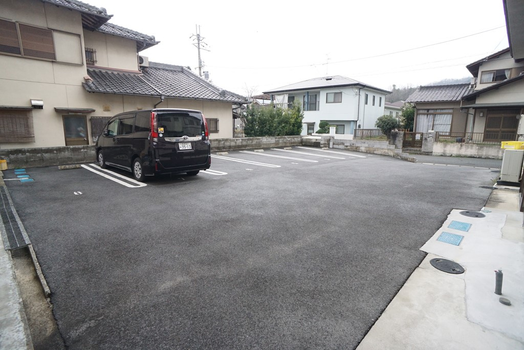 メゾン大和　Ⅲの駐車場